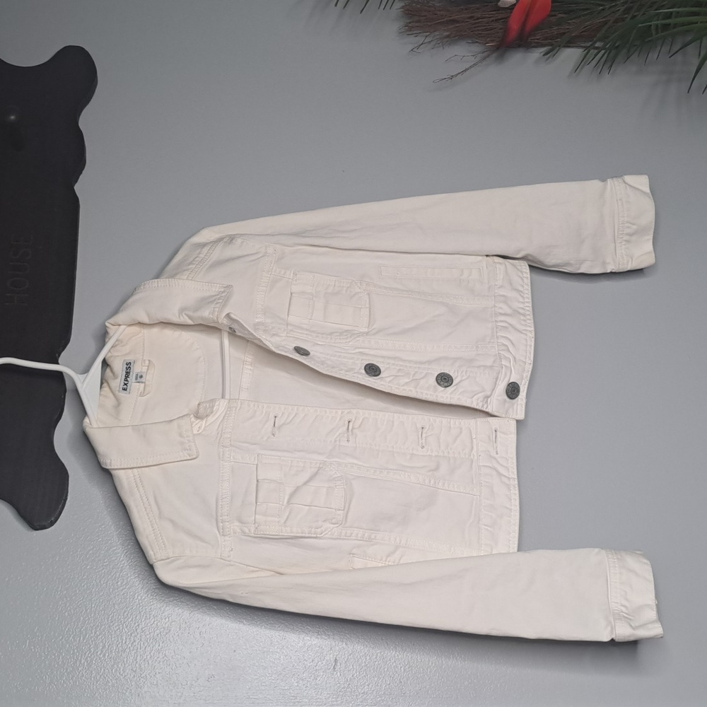 Express White Jean Jacket Size XS PTP:17" Length: 17.5